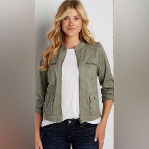 Maurice’s pale green military style zip front Utility Jacket size XL